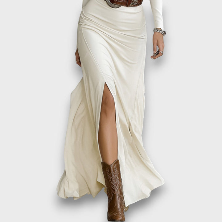 Alvara – Robe maxi avec col revers et manches longues