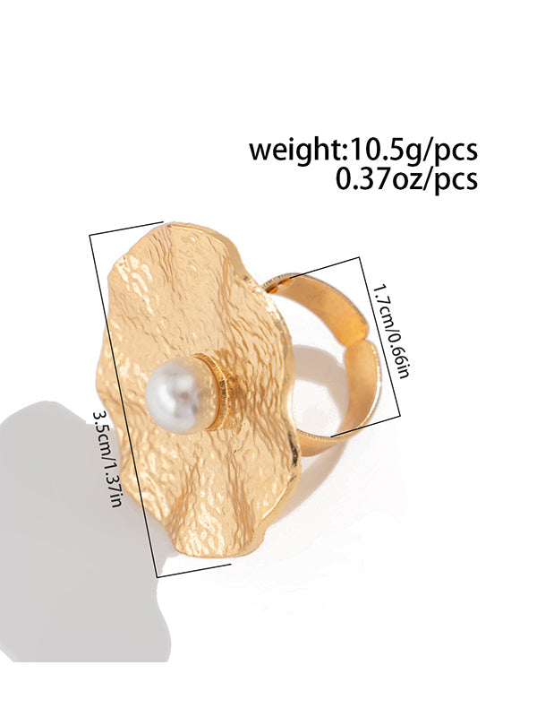 Bague géométrique plissée brillante