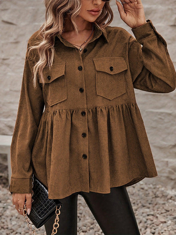 Veste boutonnée plissée coupe trapèze, à manches longues, à poches, à empiècements, à col revers, couleur unie