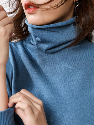 Pull simple ample à manches longues, à col haut, couleur unie