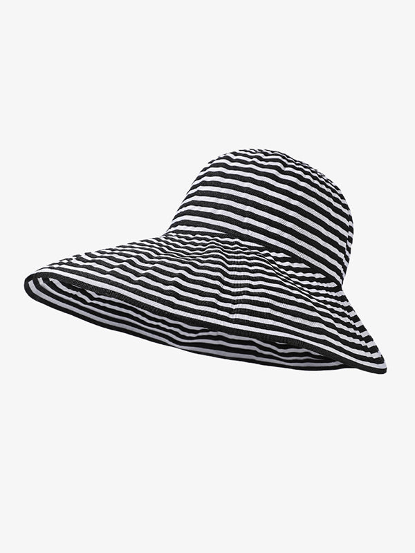 Chapeau de soleil rayé à empiècements