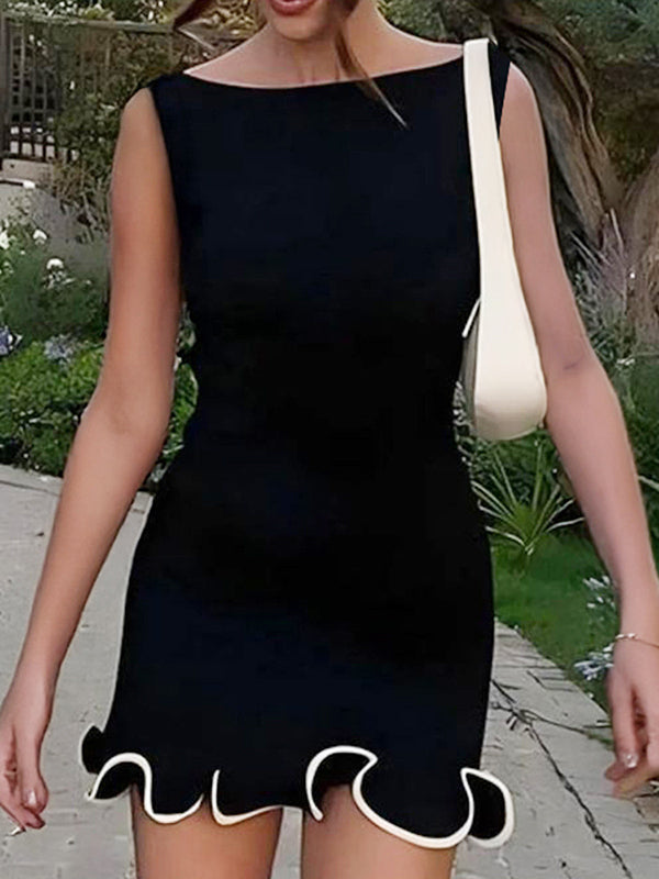 Robe courte taille haute, sans manches, à bordure volantée, à col rond, couleur unie