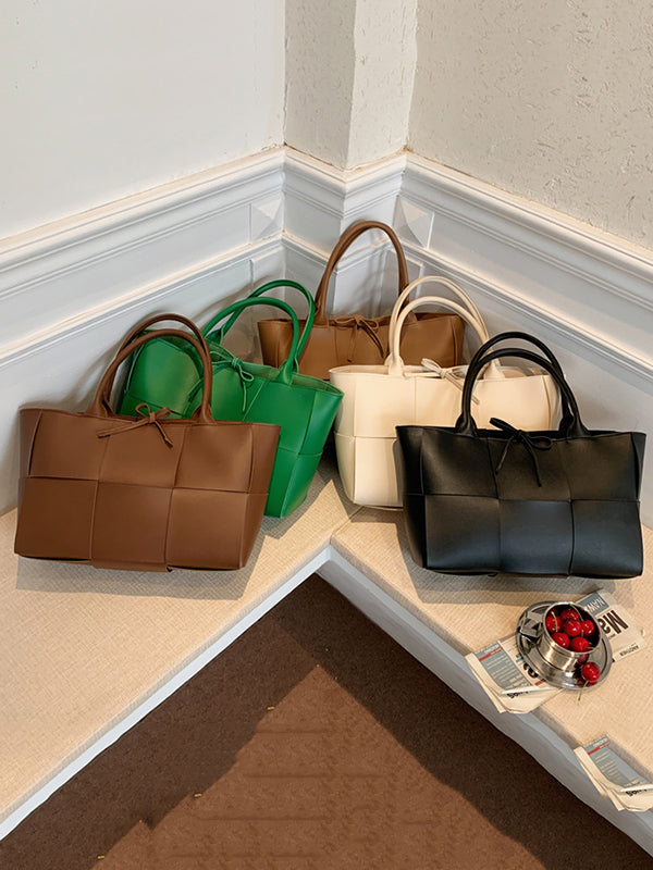 Sacs à bandoulière tissés à empiècements de couleur unie