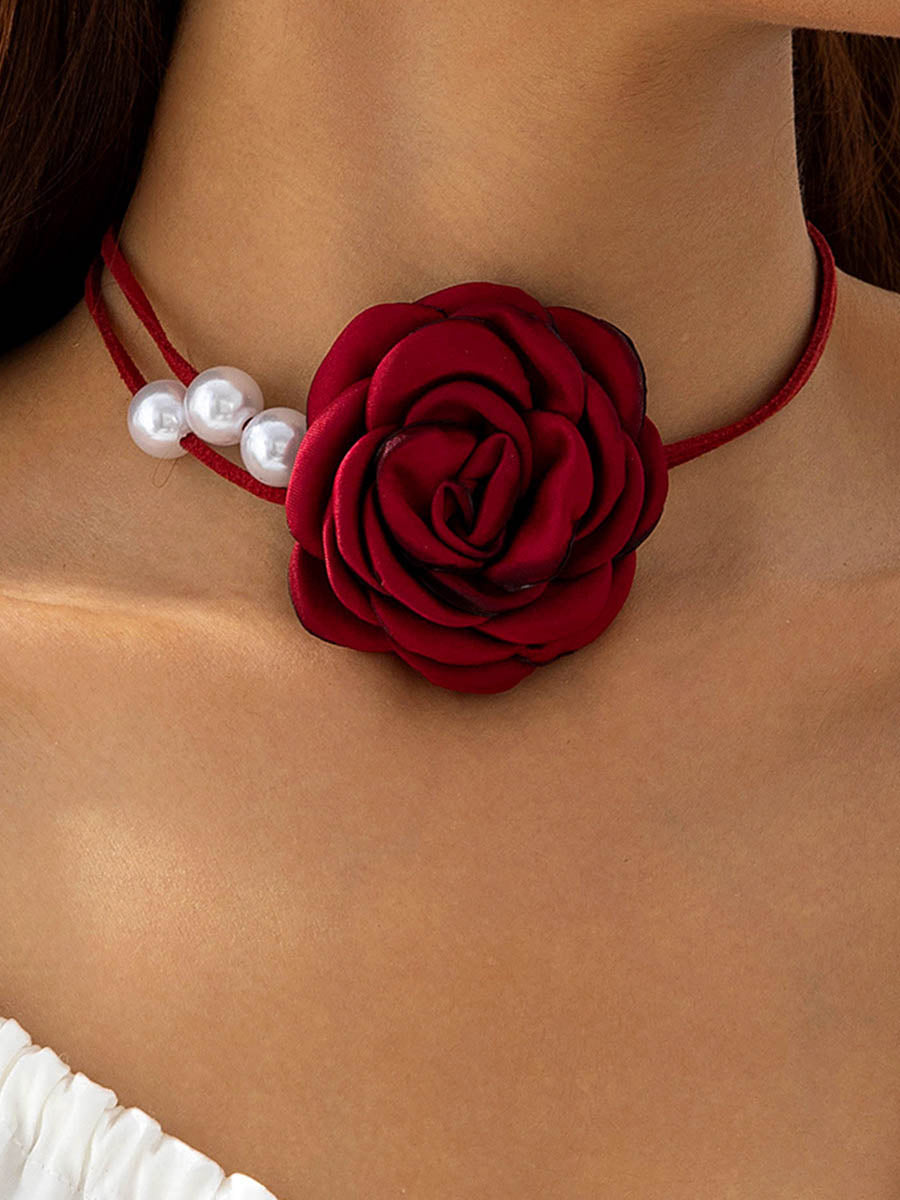 Collier à fleurs en 3D