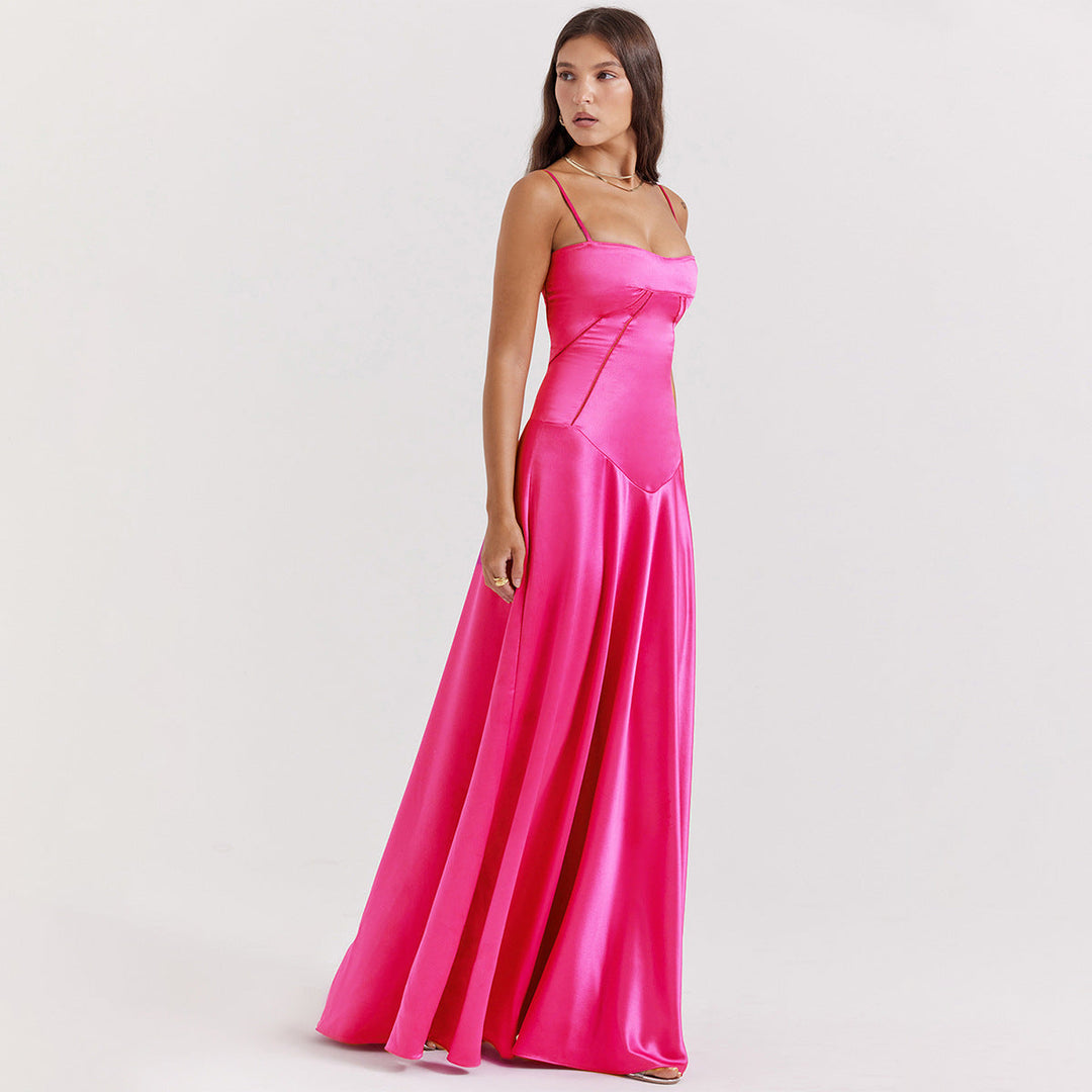 Selena - Robe maxi en satin avec bretelles fines