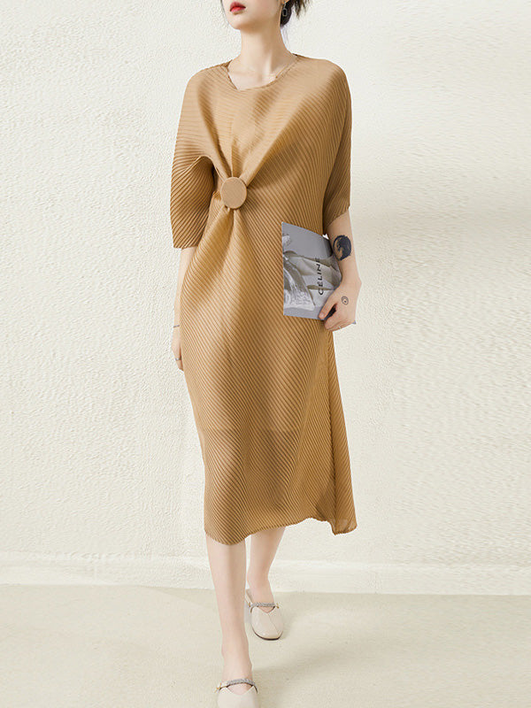 Robe mi-longue élégante ample plissée à coupe irrégulière, à col rond, couleur unie
