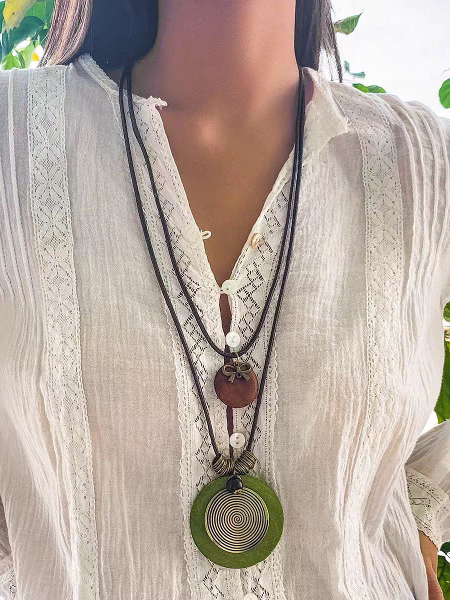 Collier géométrique taille ronde, à double rang