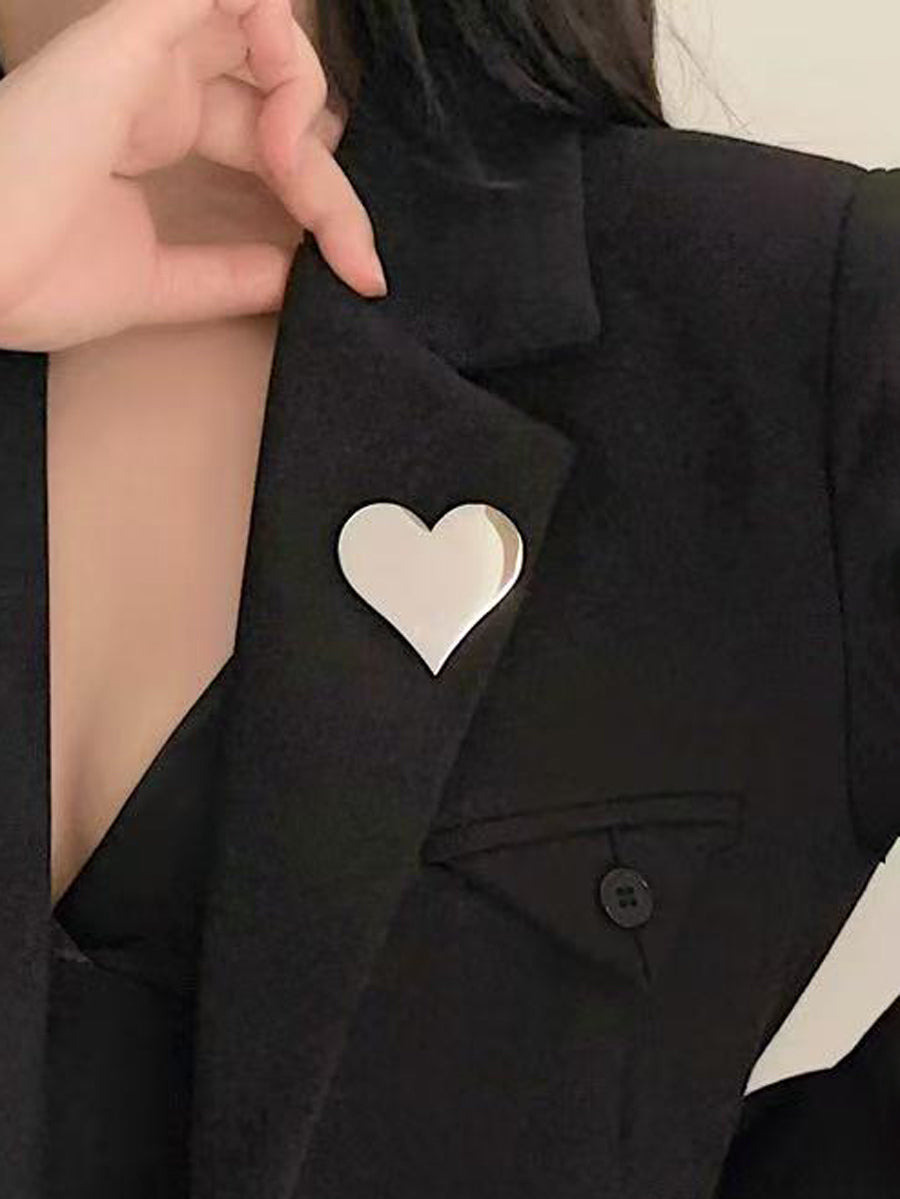 Broche en forme de cœur, couleur unie