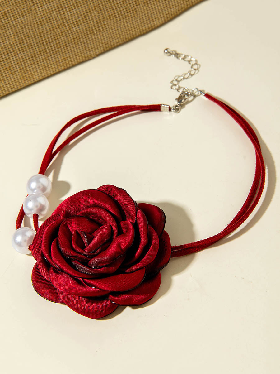 Collier à fleurs en 3D