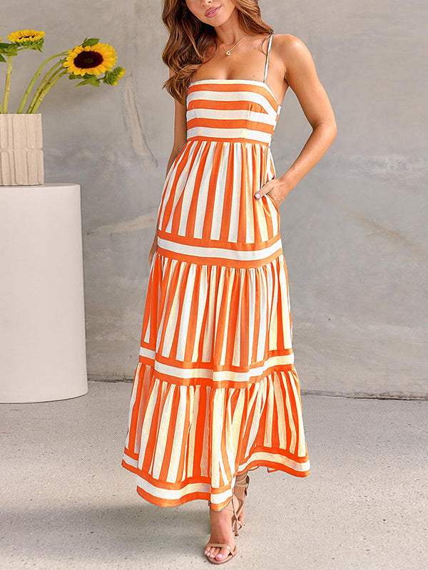 Robe longue ample plissée rayée sans manches, à empiècements, à fines bretelles