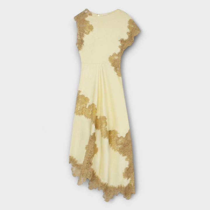 Margaret - Robe maxi avec des accents en satin et en dentelle