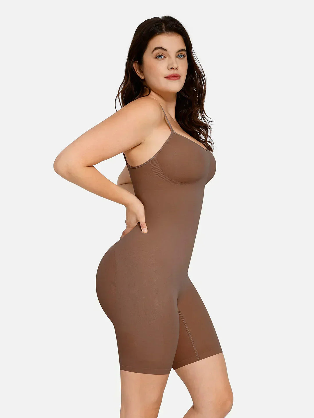 Body gainant jusqu'au milieu de la cuisse