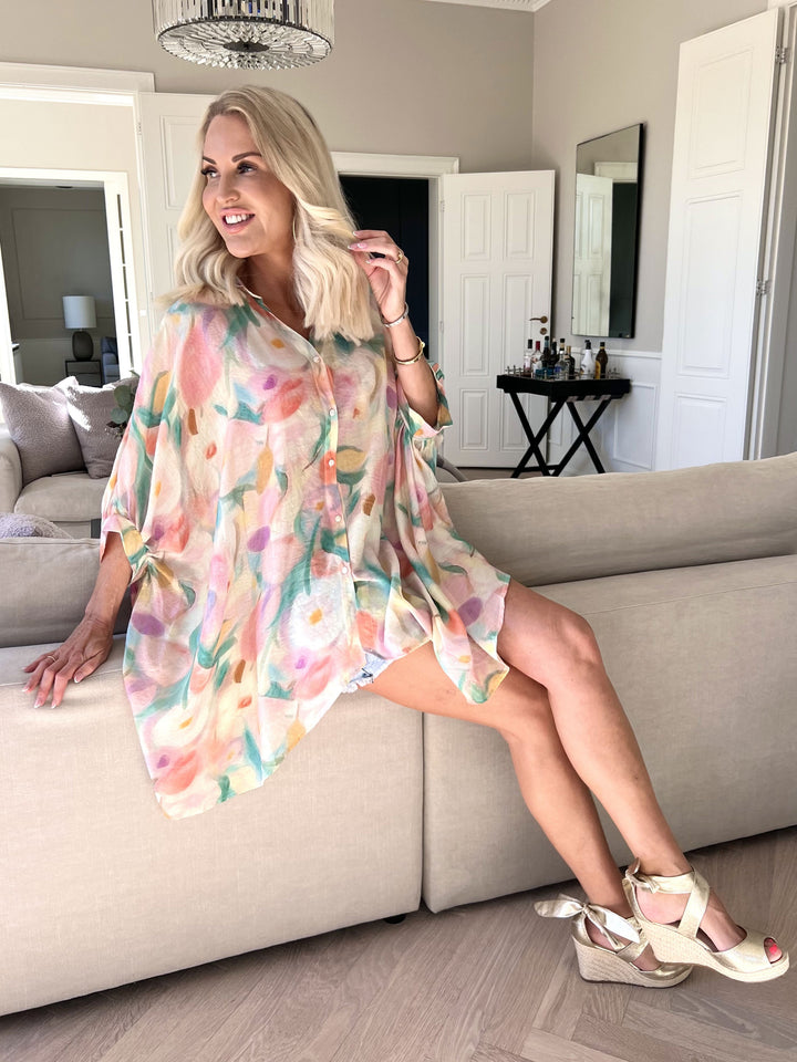 Jessa - Tunique flatteuse avec élégance florale abstraite