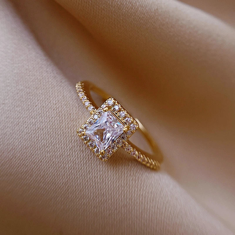 Bague en cristal ajustable en or