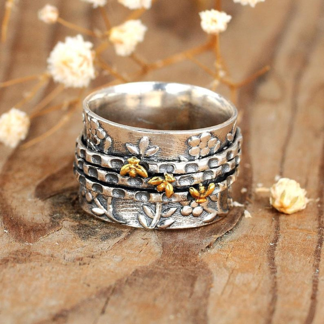Petit anneau de fleurs d'abeilles