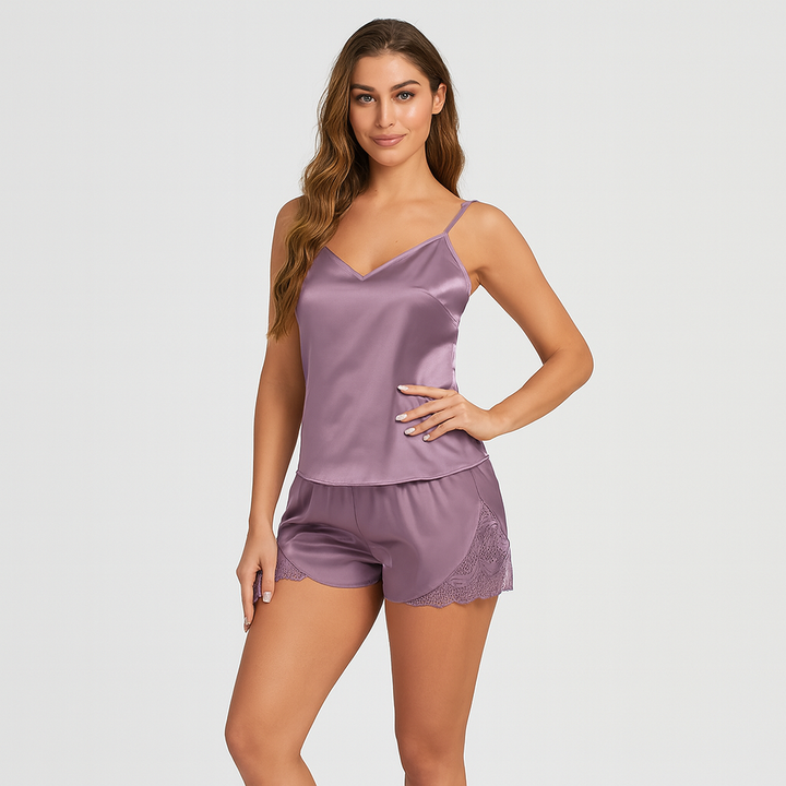 Ensemble de pyjama en satin élégant pour femmes – avec bordure en dentelle contrastante