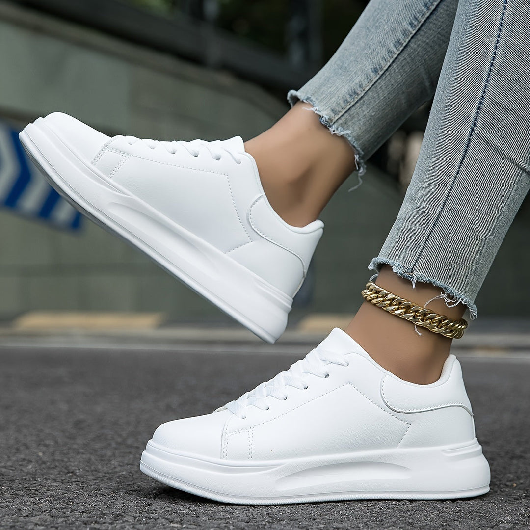 Baskets blanches confortables pour femmes