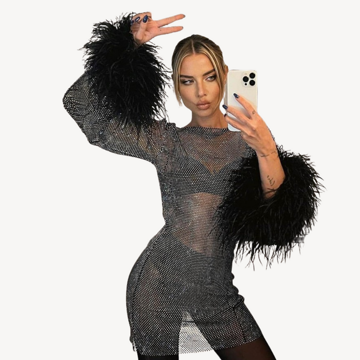 Robe de soirée élégante pour femmes avec détails en sequins et plumes