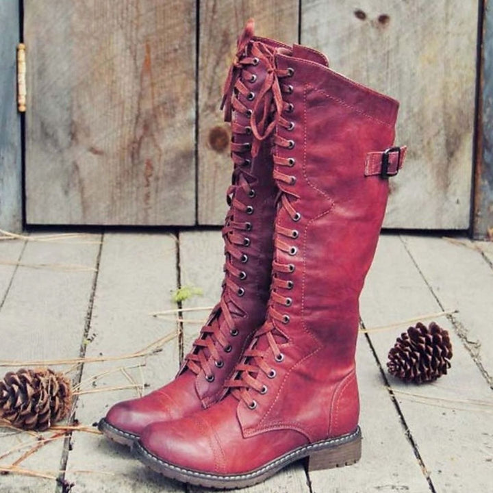 Bottes hautes à lacets pour femmes de style équestre avec semelle profilée robuste et fermeture ajustable