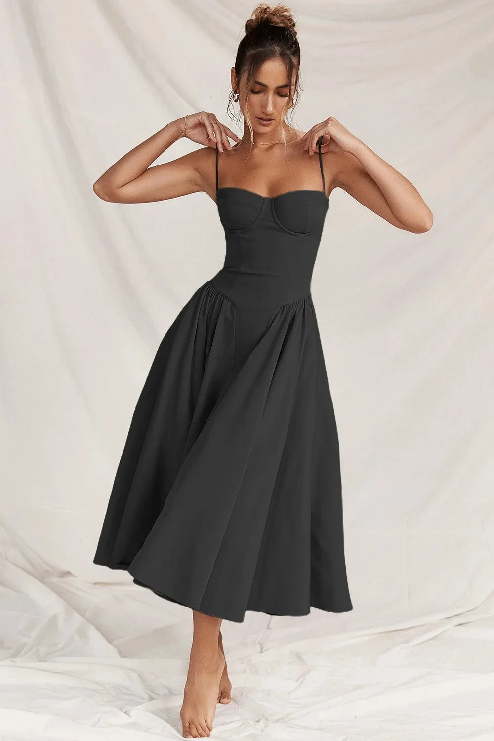 Robe midi A-ligne sans manches pour femme