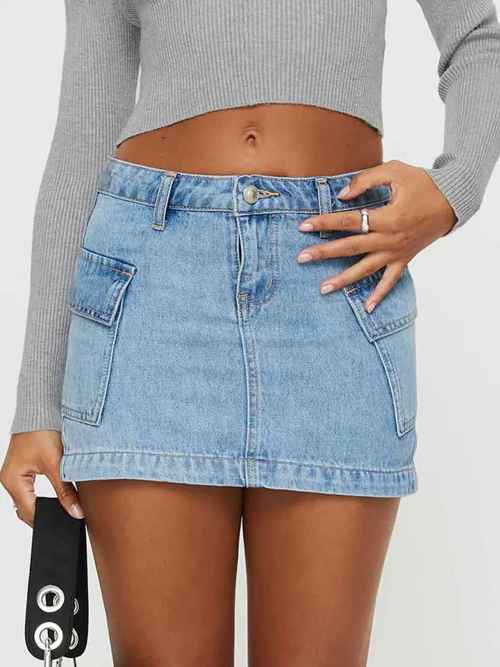 Jupe mini pour femmes avec poches