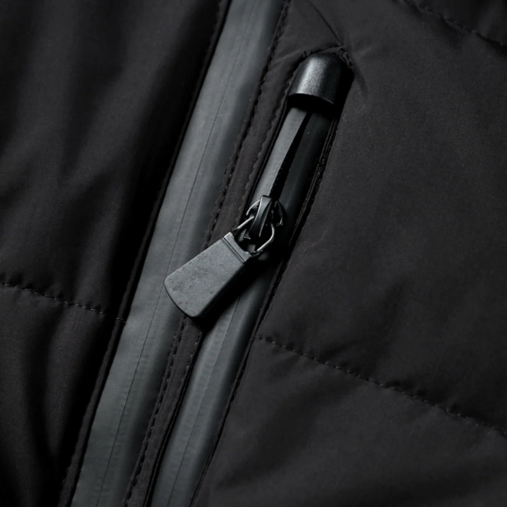 Veste matelassée avec ceinture et capuche pour femmes – Manteau d'hiver déperlant avec col haut et poignets réglables