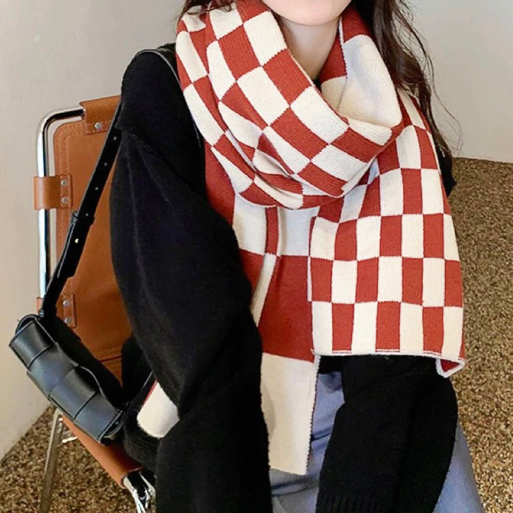Écharpe pour Femmes en Laine à Carreaux Design Élégant