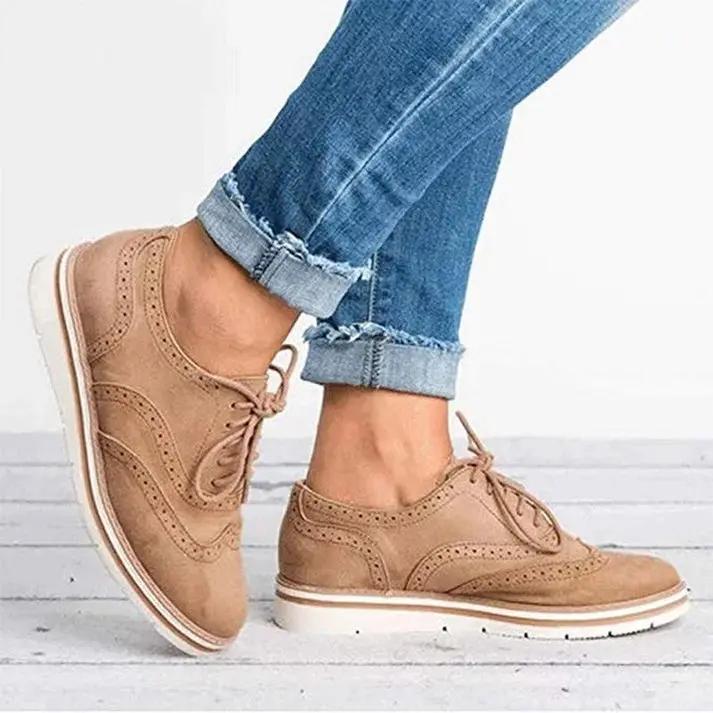 Baskets d'été élégantes pour femmes en style Brogue
