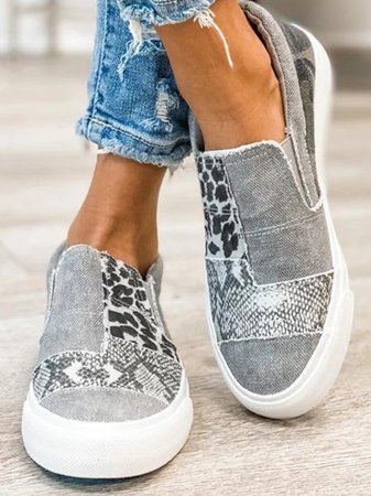 Baskets pour femmes avec tige basse et design créatif en patch pour le quotidien et les loisirs