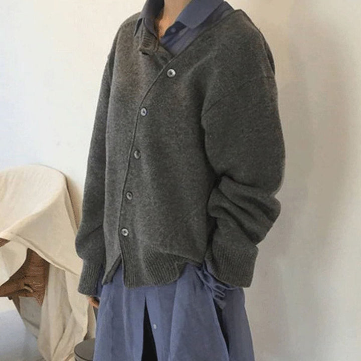 Cardigan oversized pour femmes avec patte de boutonnage asymétrique pour l'automne et l'hiver