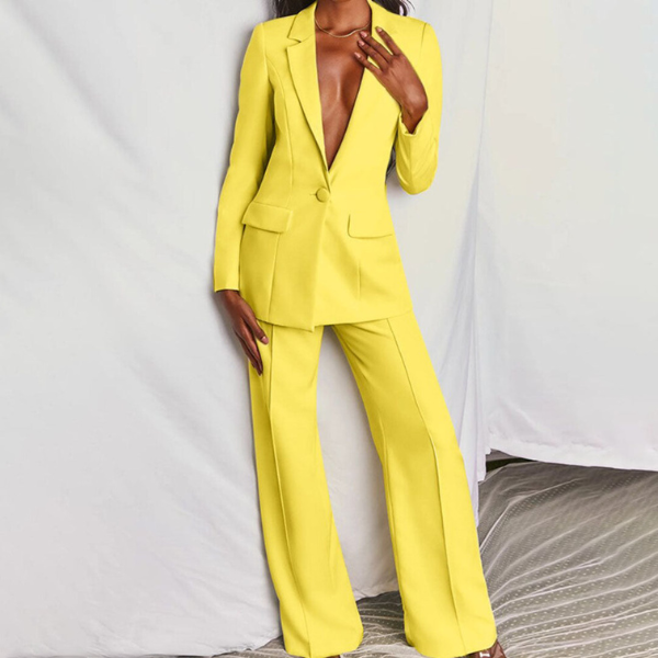 Costume femme avec blazer et pantalon pour occasions festives - Élégant costume pour femme