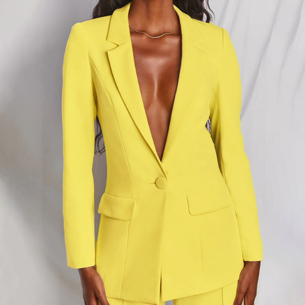 Costume femme avec blazer et pantalon pour occasions festives - Élégant costume pour femme