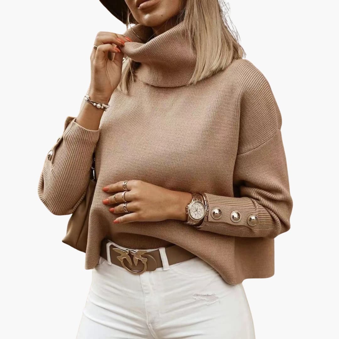 Pull femme à col roulé et manches à boutons