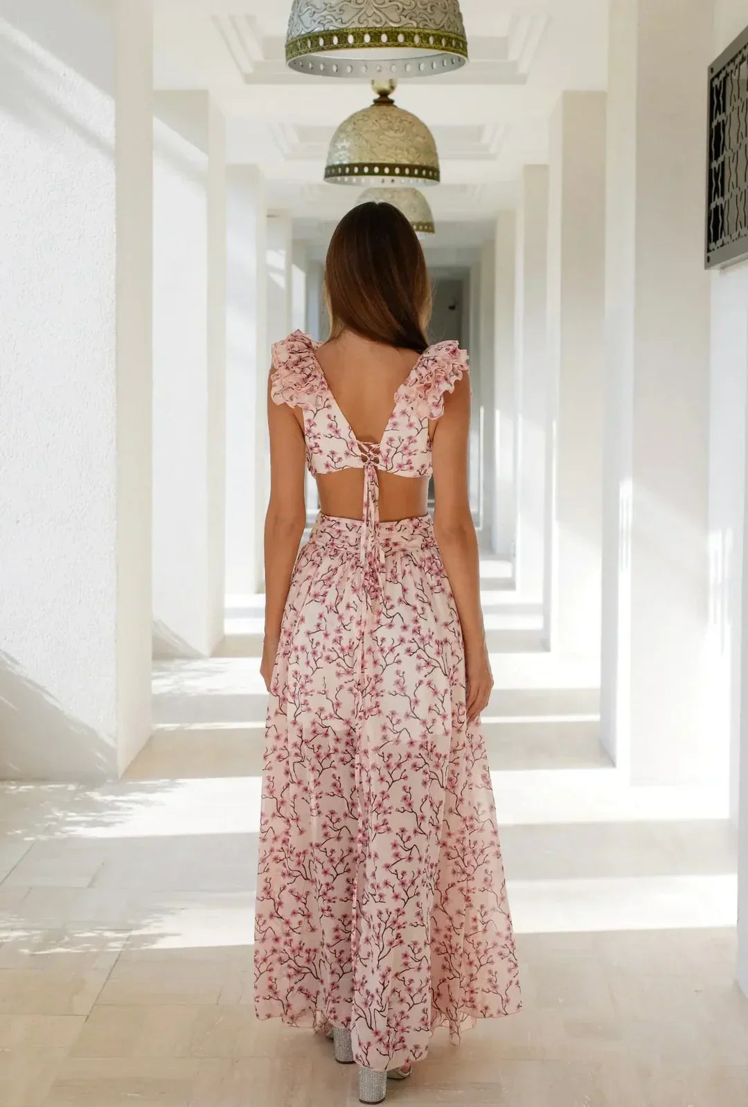Daniela | Robe maxi avec décolleté à volants pour occasions élégantes