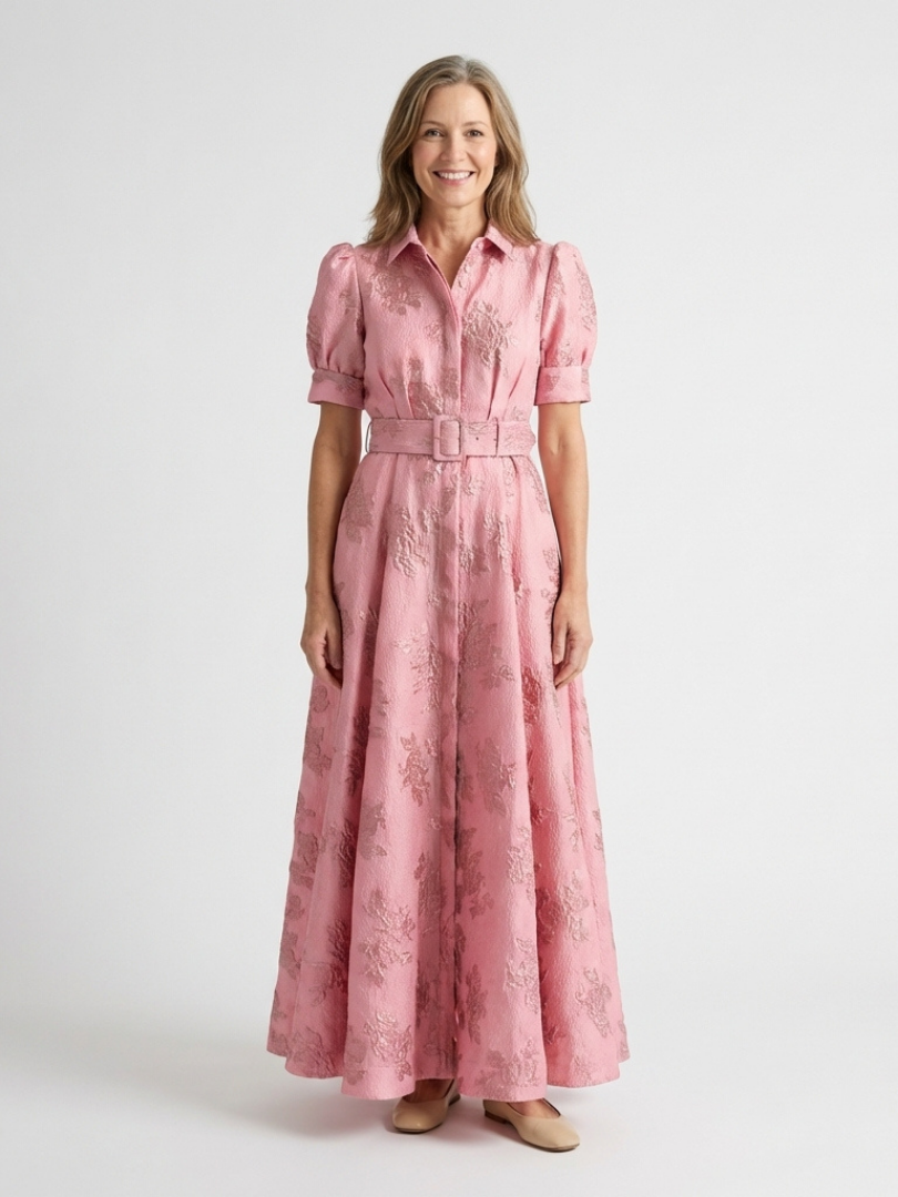 Xanthea | Robe maxi à manches courtes, cintrée, à texture florale