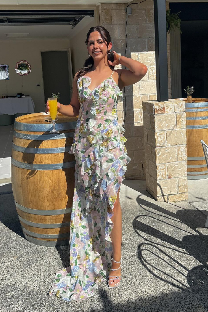Xayra | Robe maxi à volants asymétriques