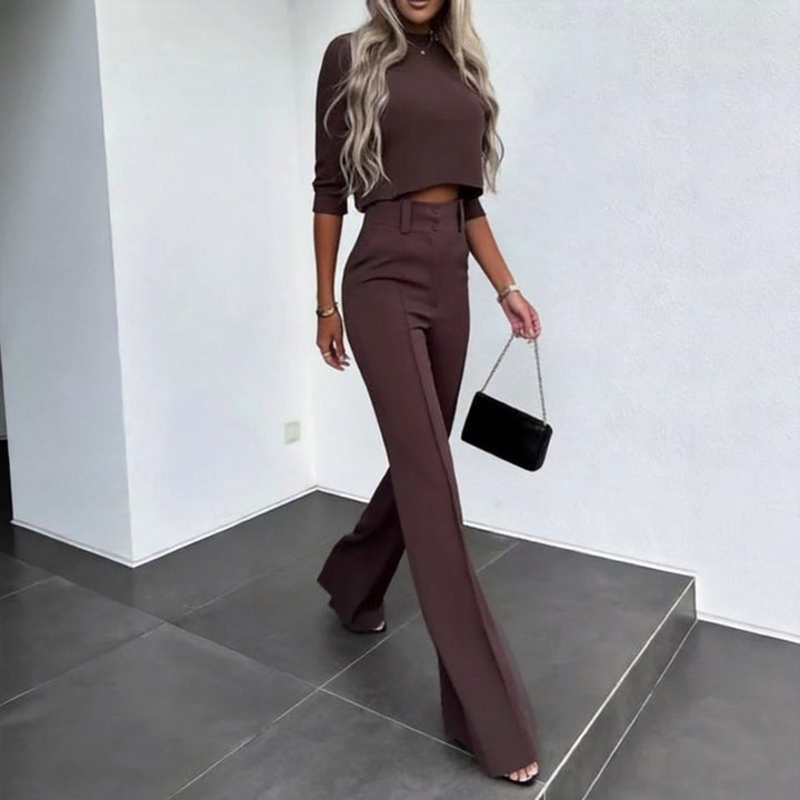 Ensemble Nina™ avec crop-top à col montant