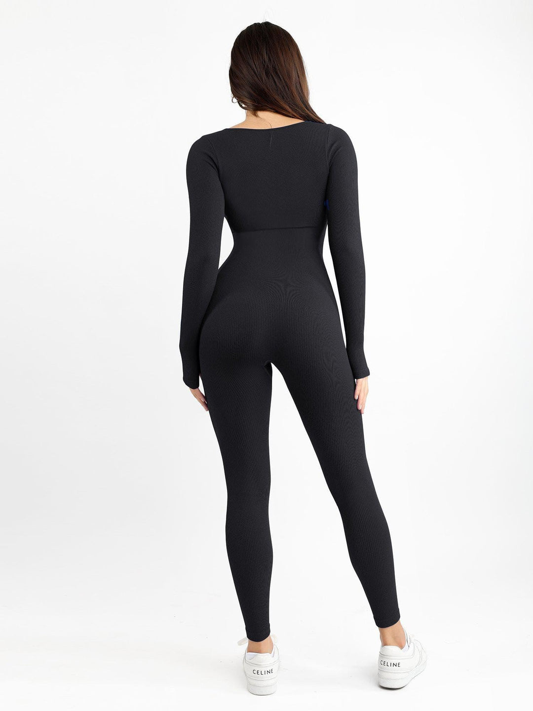 Combinaison longue sans couture avec décolleté carré