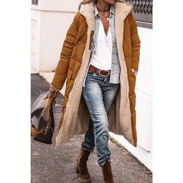 Manteau matelassé confortable et chaud en Sherpa-Fleece avec capuche pour femmes