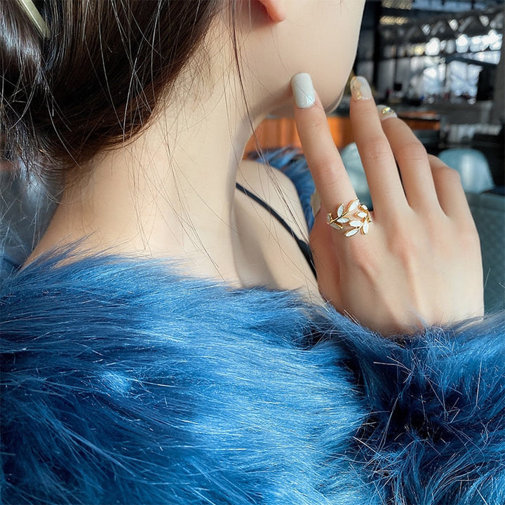 Bague en or feuille