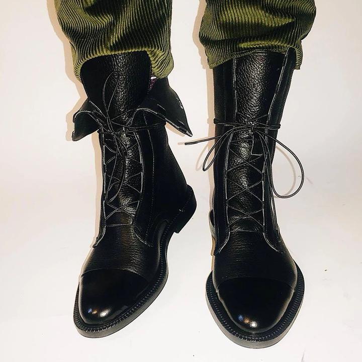 Bottes d'hiver en cuir noir élégantes, confortables et durables pour femmes