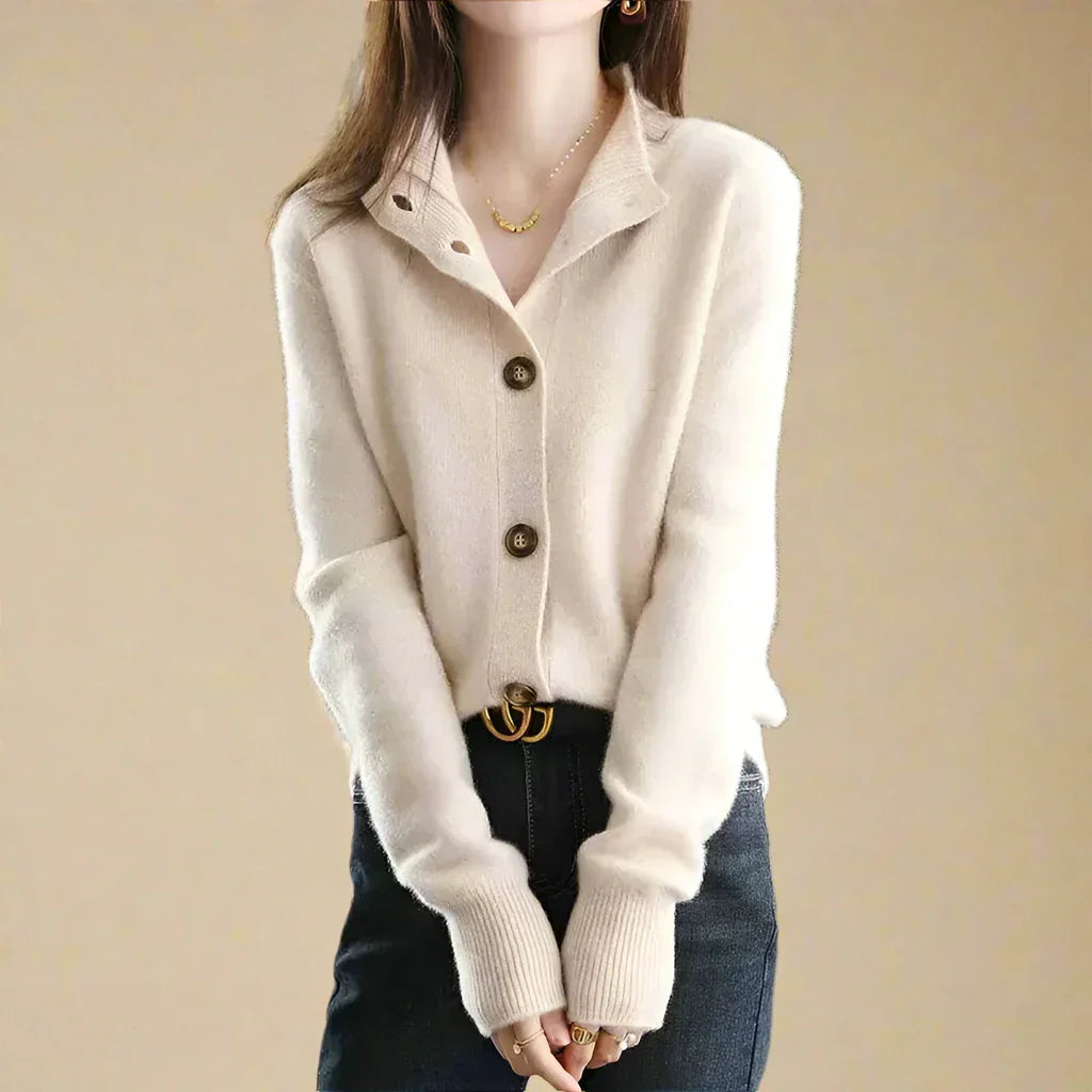Yara | Gilet pour femmes inspiré du vintage avec col montant