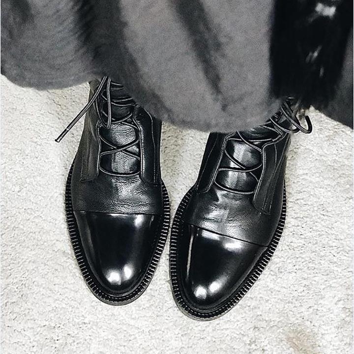 Bottes d'hiver en cuir noir élégantes, confortables et durables pour femmes
