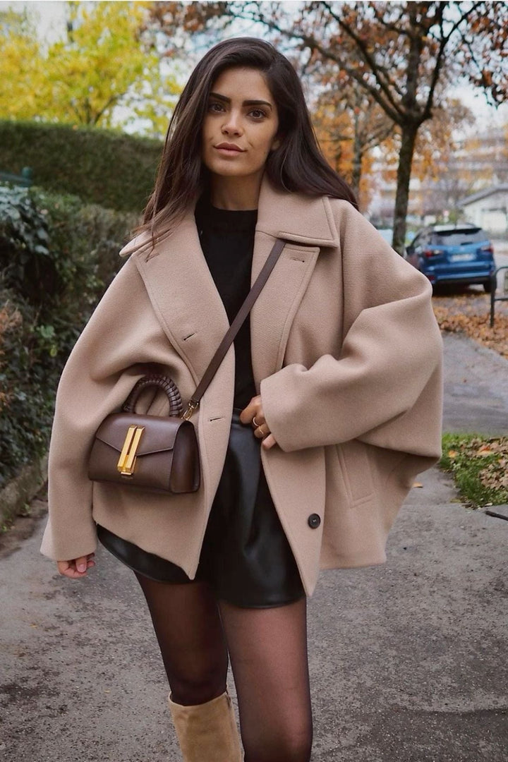 Manteau oversize camel élégant, confortable et polyvalent pour femmes