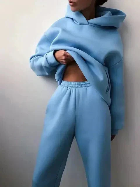 Ensemble indigo en sweat à capuche et pantalon de jogging pour femmes