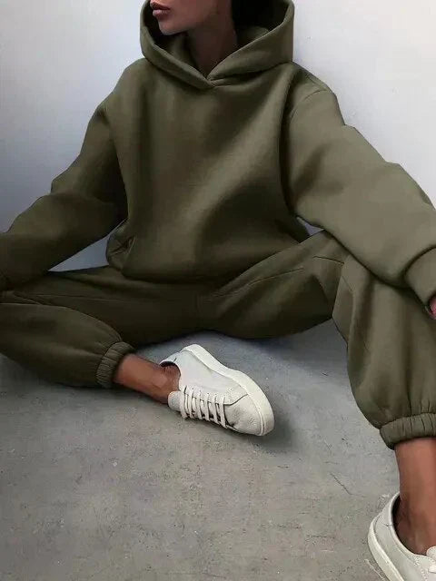 Ensemble indigo en sweat à capuche et pantalon de jogging pour femmes