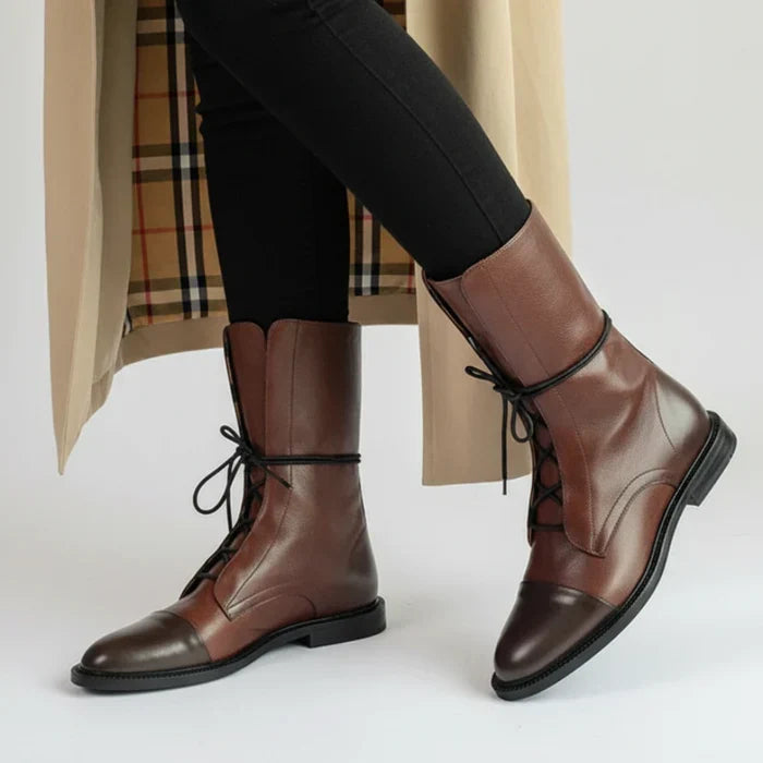 Bottines en cuir pour femmes à lacets avec petit talon