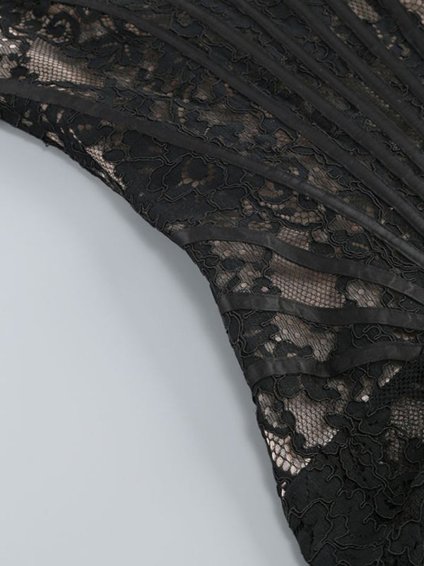 Lena | Robe Mini Élégante au Design Corset