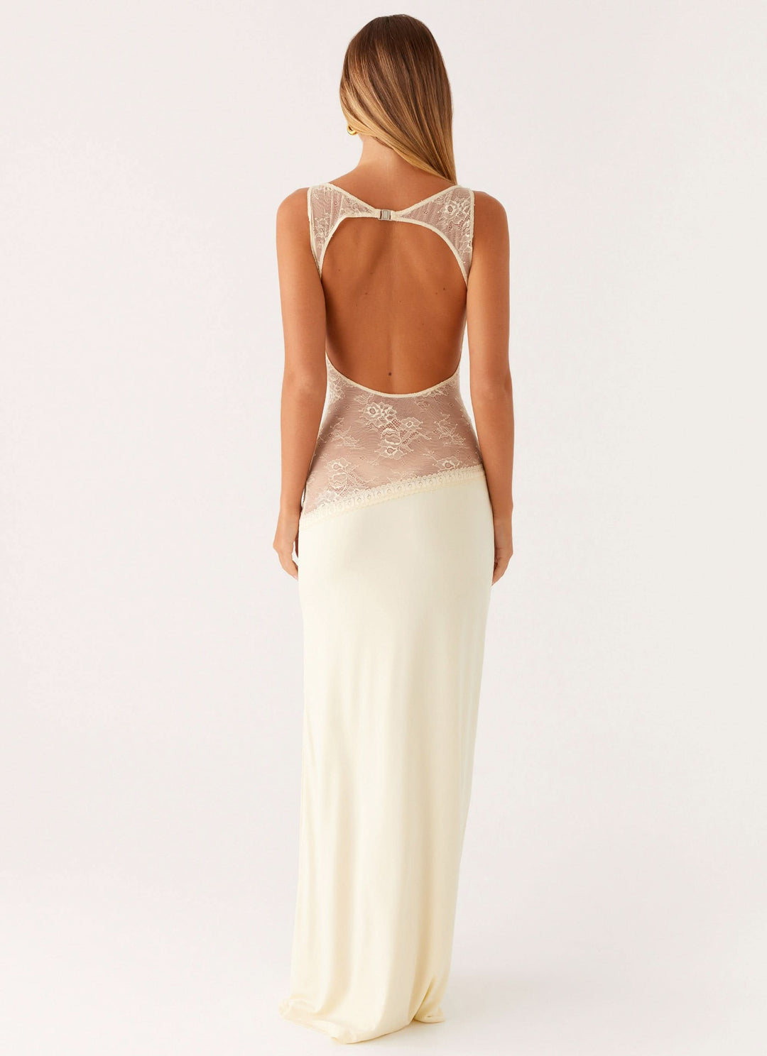Amanda - Robe maxi sans manches avec panneau en dentelle transparente