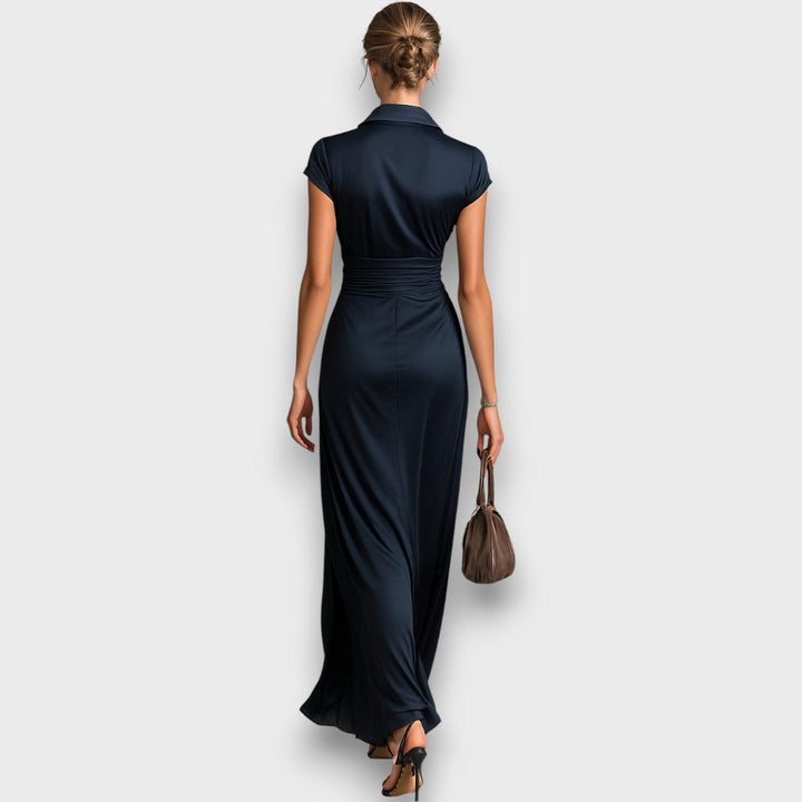 Selira – Robe Maxi en Satin avec Col Revers
